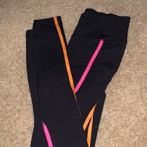 Nike Leggings (Size Small)